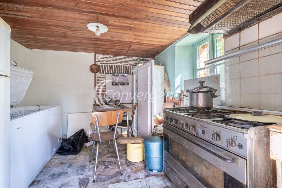 Maison à SAINT-PRIEST-LIGOURE