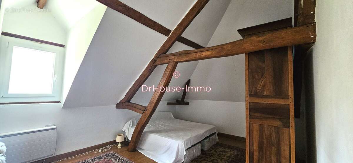 Maison à LA VENDUE-MIGNOT