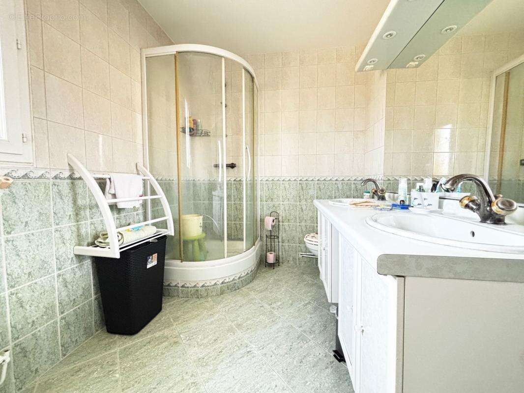 Maison à LIVRY-GARGAN