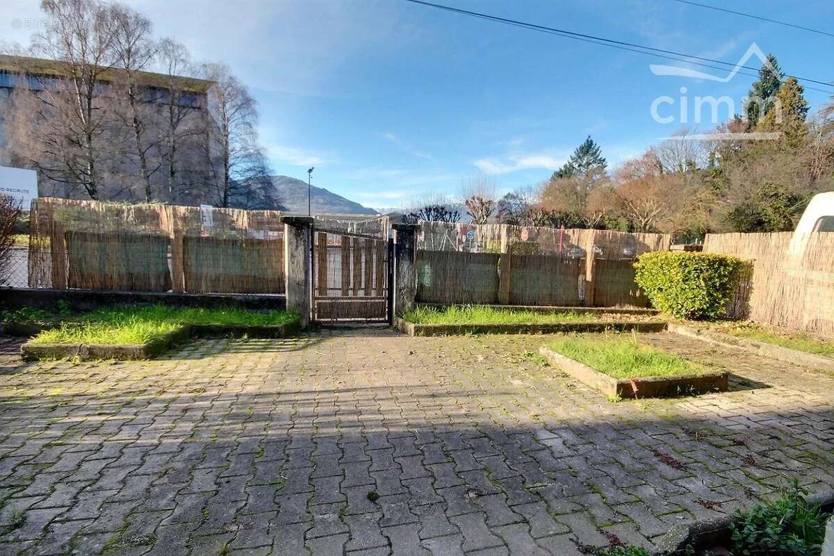 Appartement à LA ROCHETTE