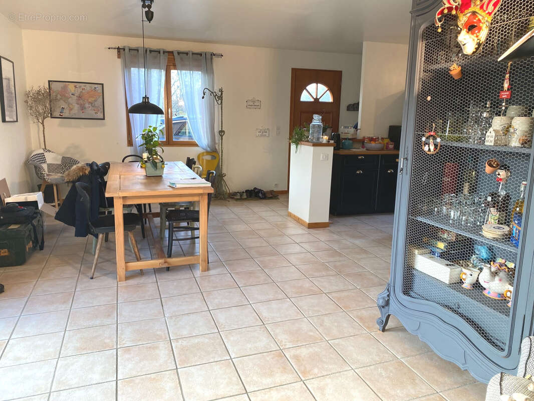 Maison à BRUGHEAS