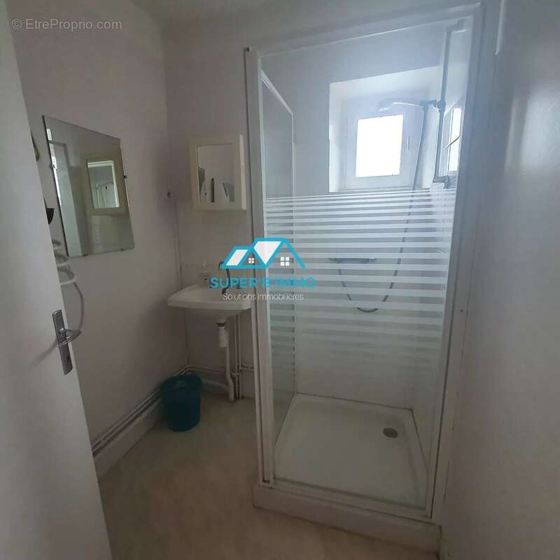 Maison à PAULHAGUET