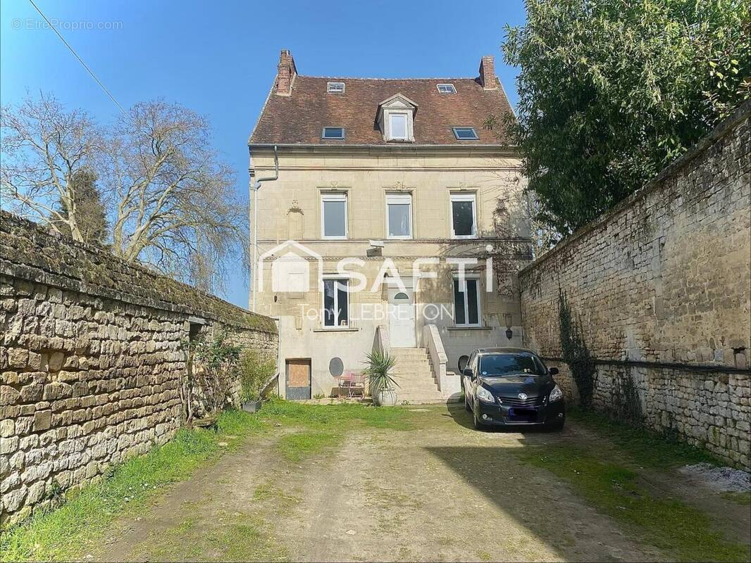 Photo 1 - Appartement à CIRES-LES-MELLO