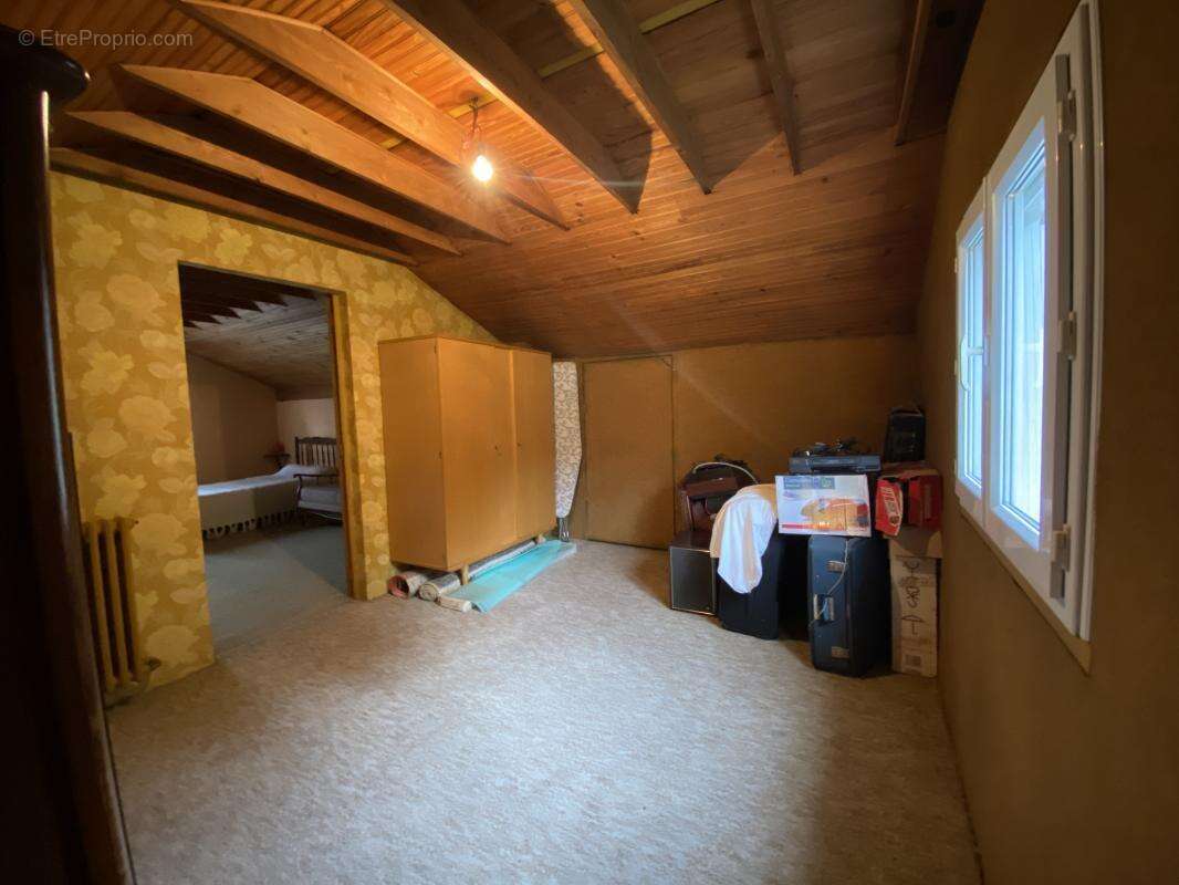 Maison à ROSNY-SUR-SEINE