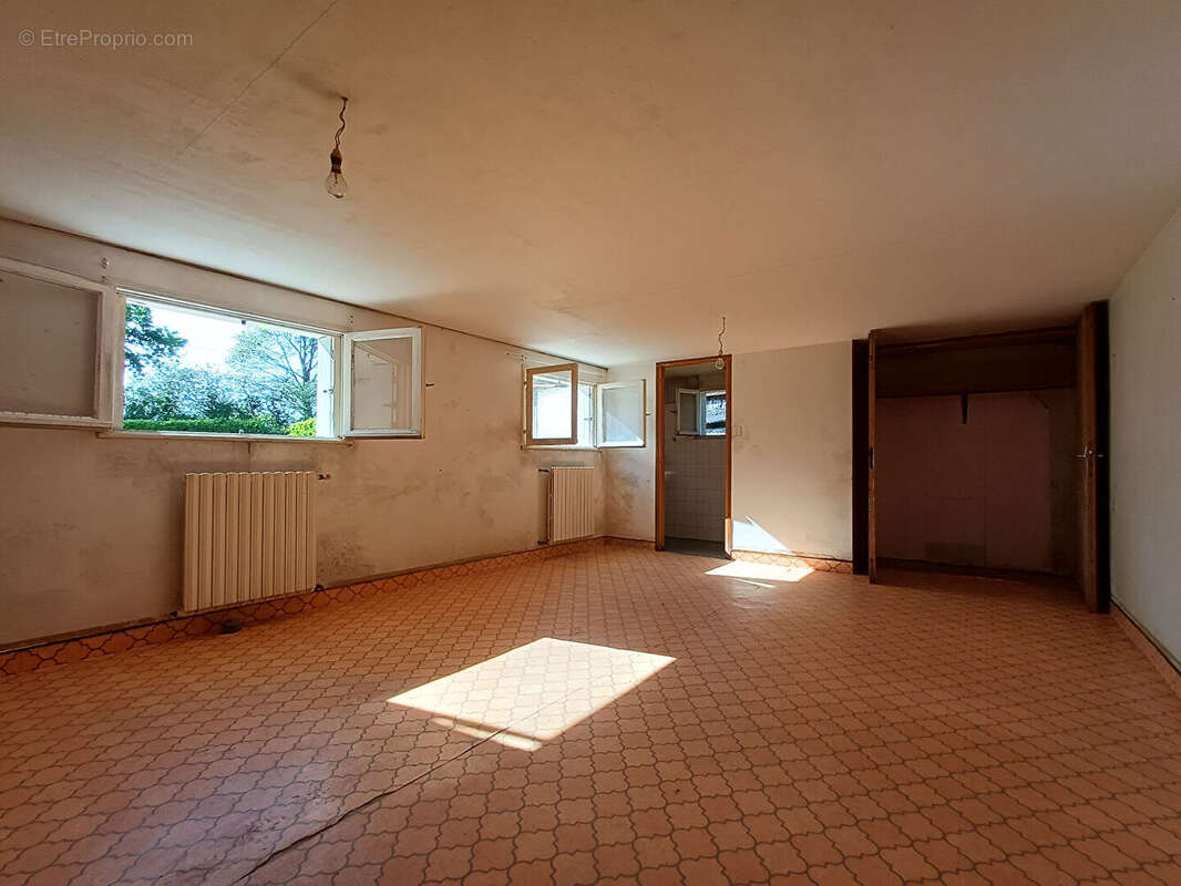 Maison à NIVILLAC