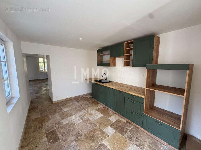 Appartement à VOUVRAY-SUR-LOIR