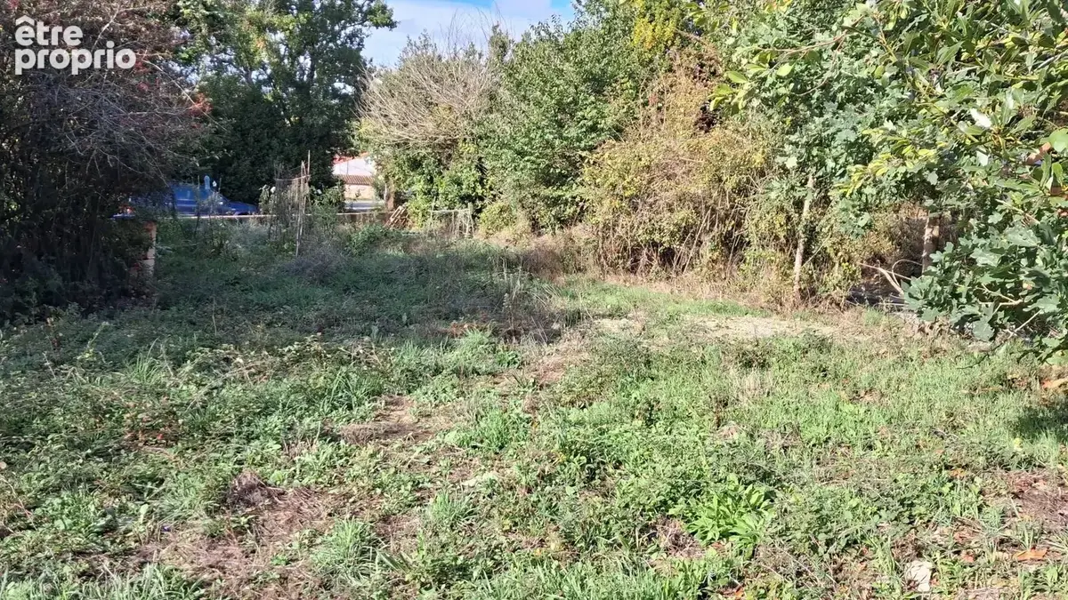 Terrain à bâtir de 546 m² à AVRILLE (85) - photo 2