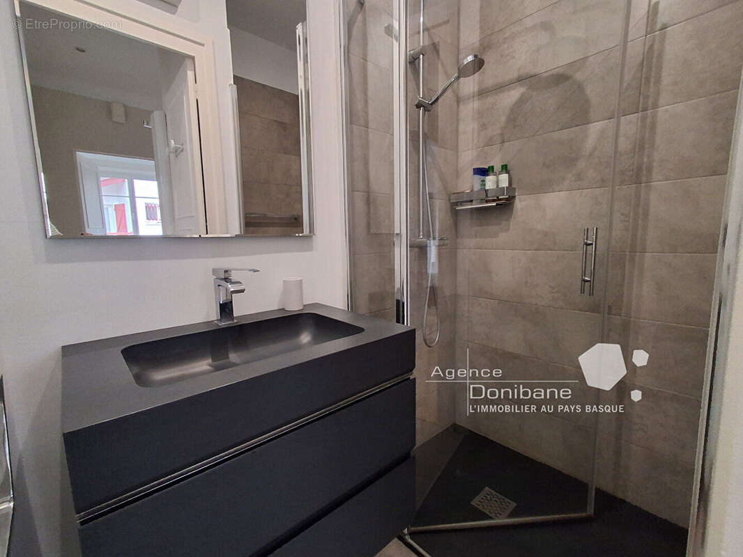 Appartement à URRUGNE