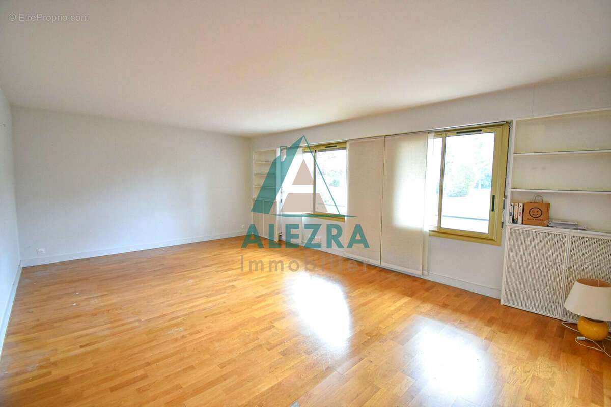 Appartement à MAISONS-LAFFITTE