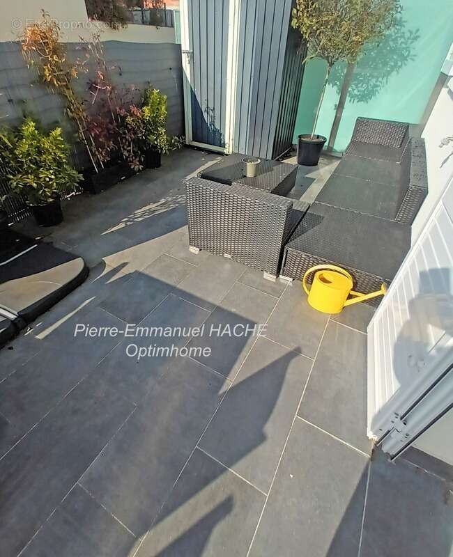 Appartement à MAREIL-MARLY