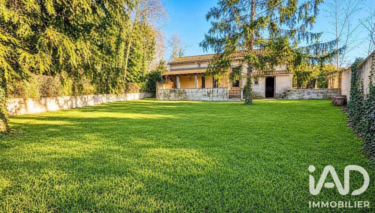 Maison 78 m² à Carpentras  - photo 2