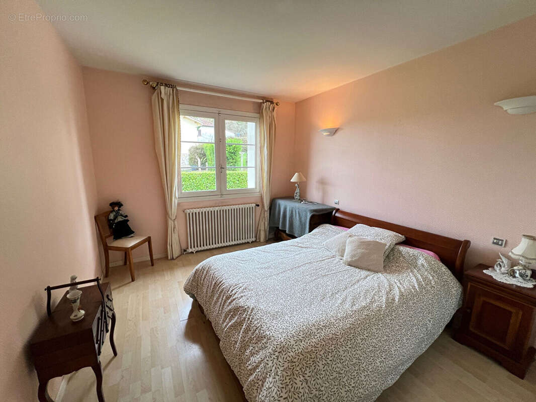 Maison à CASTILLONNES