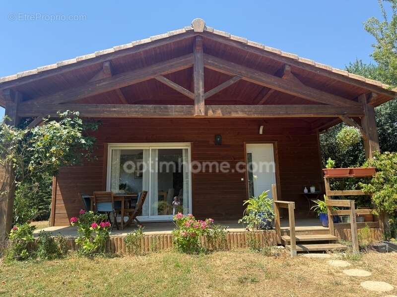 Maison à LEVIGNAC