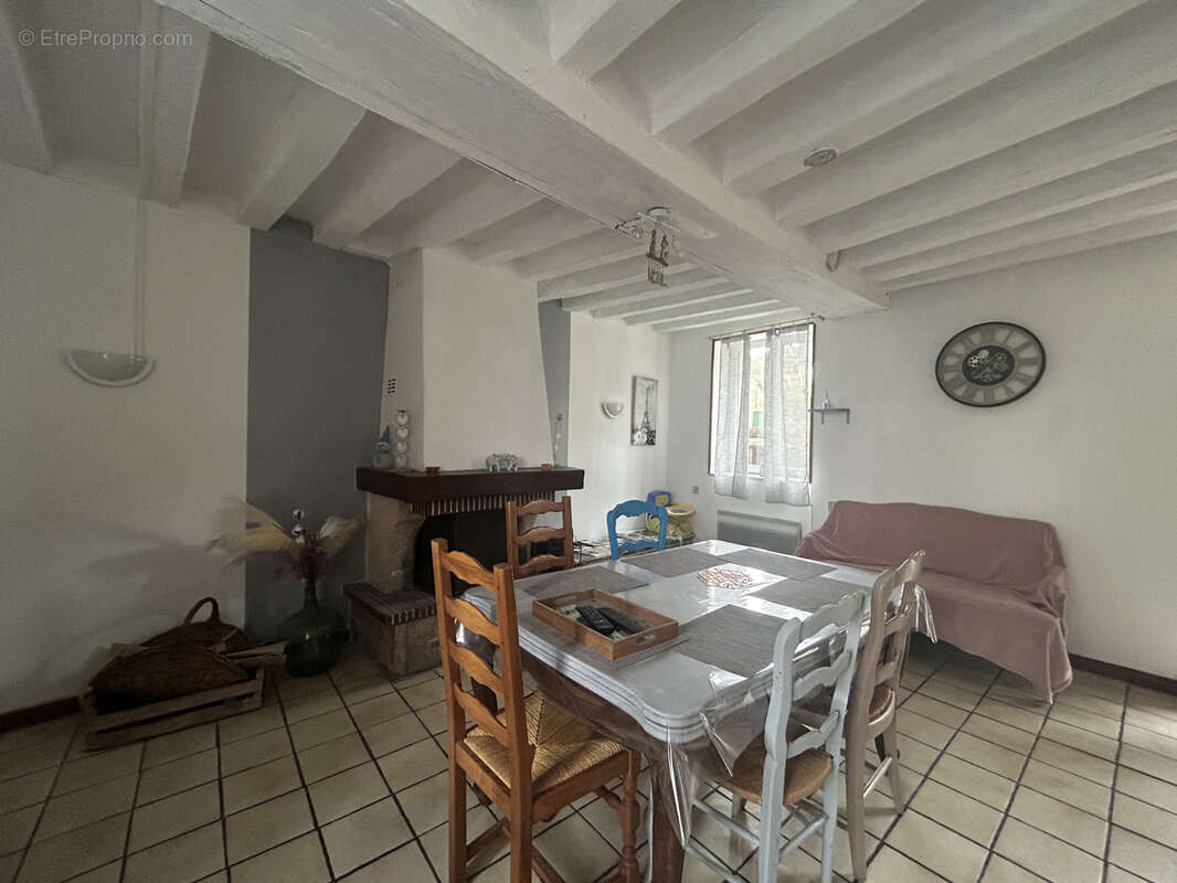 Maison à LA POTERIE-AU-PERCHE