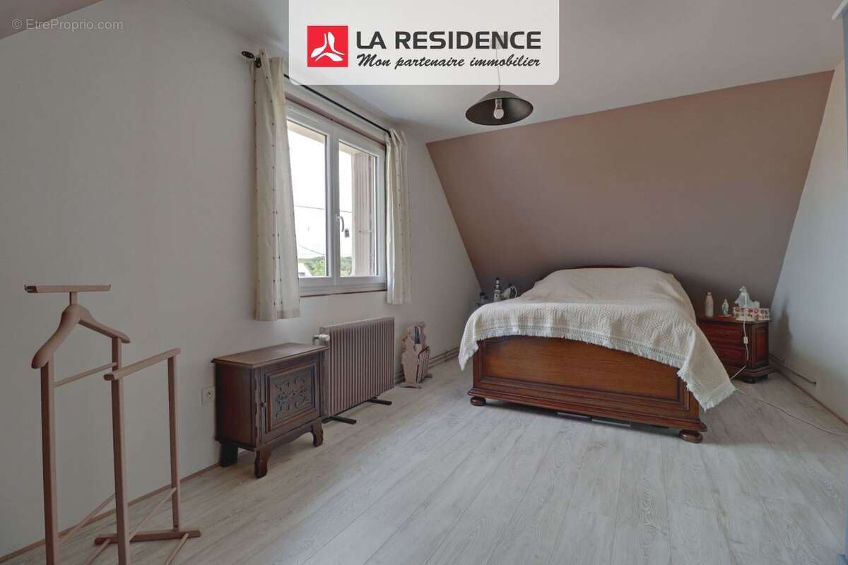 Maison à MESNIL-SUR-L'ESTREE