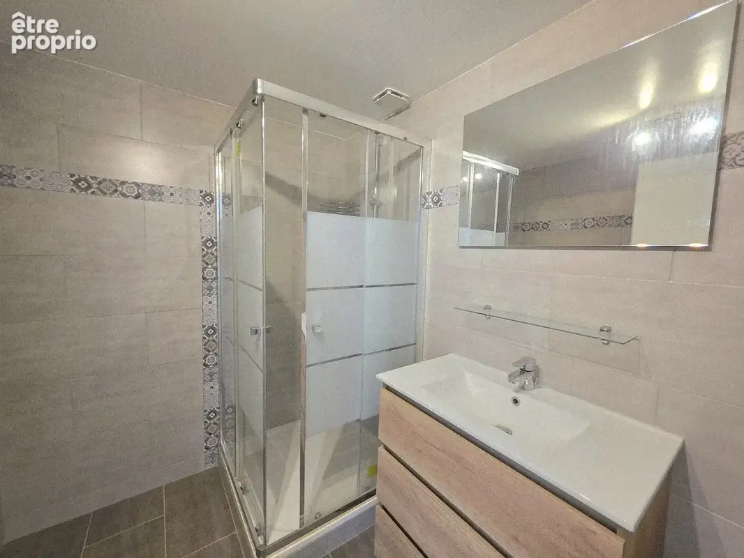 Bel appartement T3 en rez de jardin. - photo 8