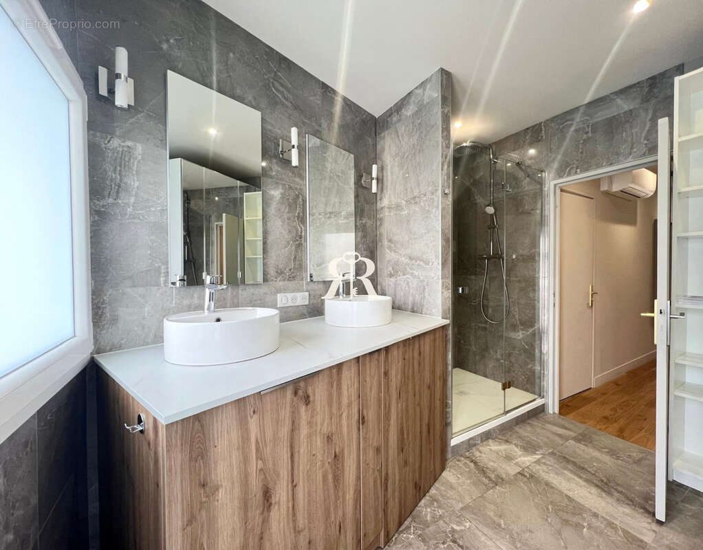 Appartement à CHAMALIERES