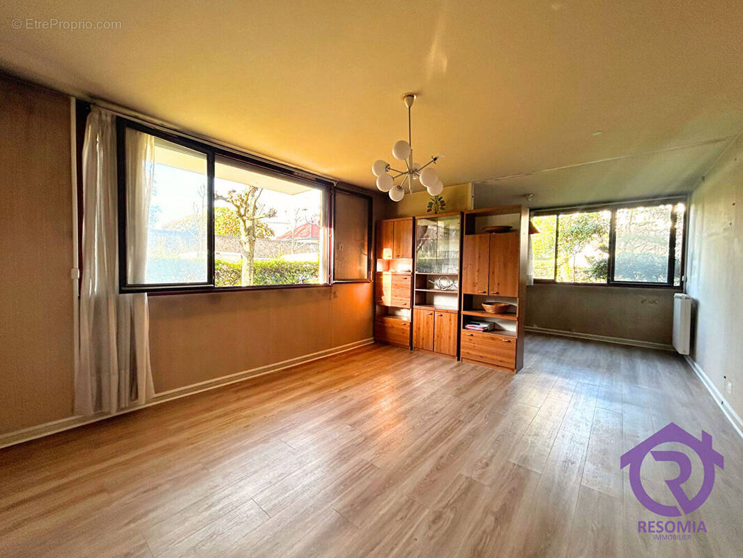 Appartement à CHATILLON