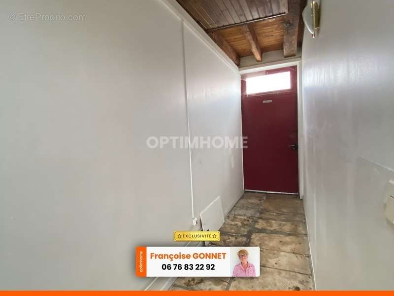 Maison à BRUERE-ALLICHAMPS