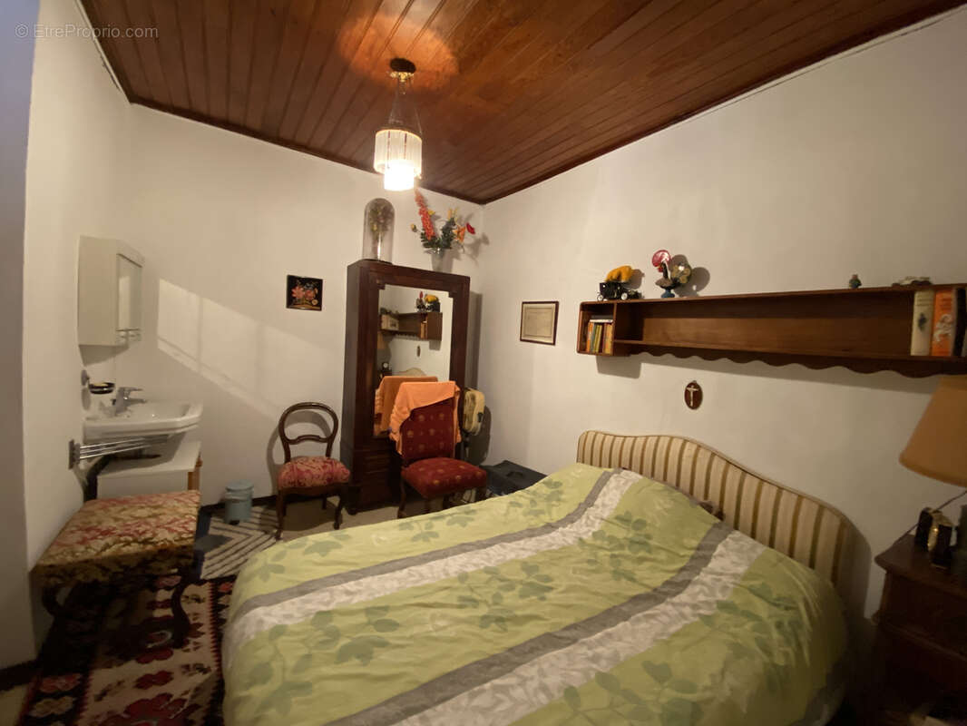 Maison à LACAPELLE-CABANAC