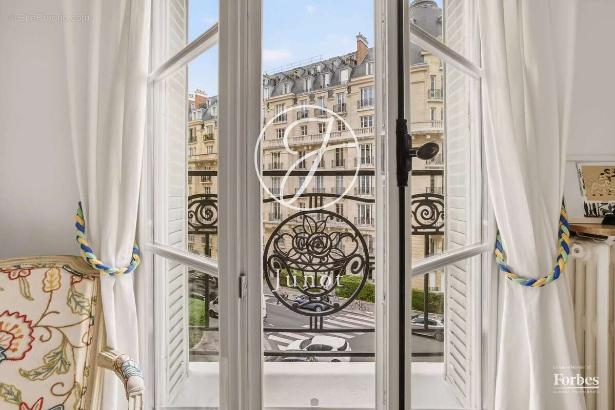 Paris 16e - RANELAGH - Appartement - 4 pièces - 85,32m² Carrez - 2 chambres - photo 2