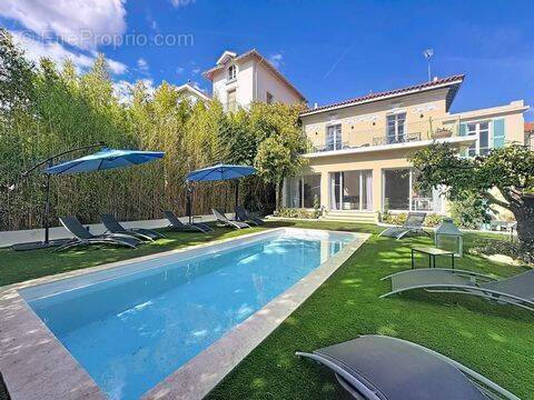 Maison à CANNES