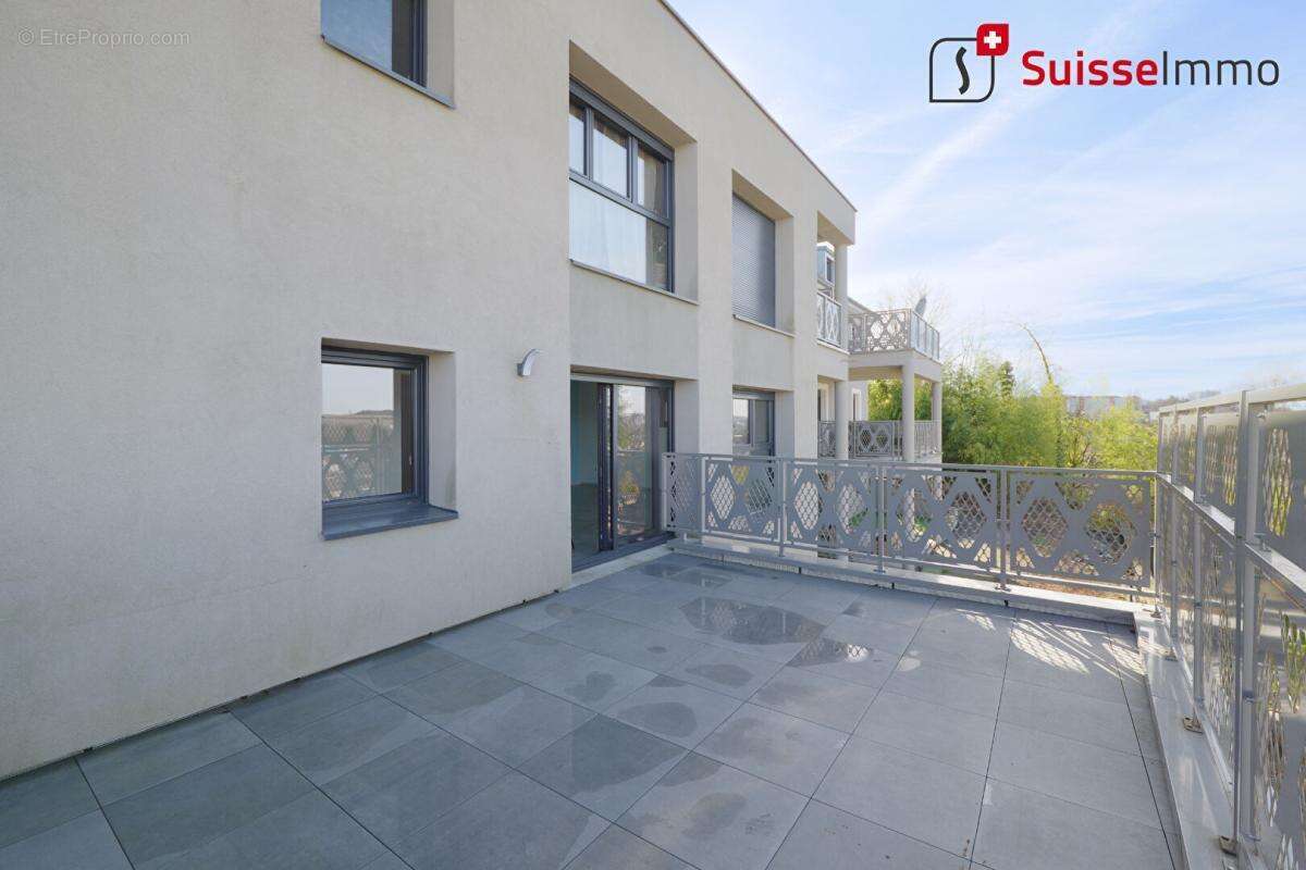 Appartement rez de jardin 5 pièces de 113 m2 - photo 7