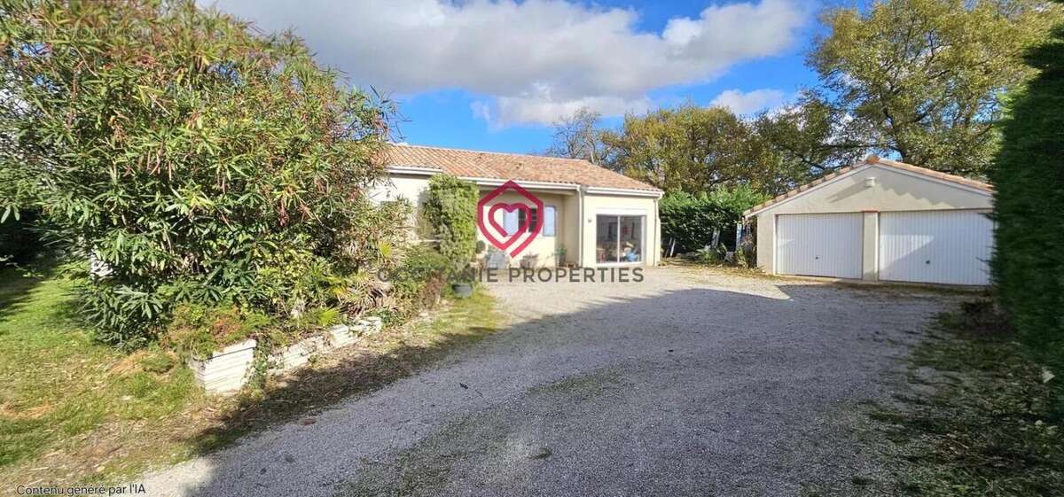 Maison à CARBONNE