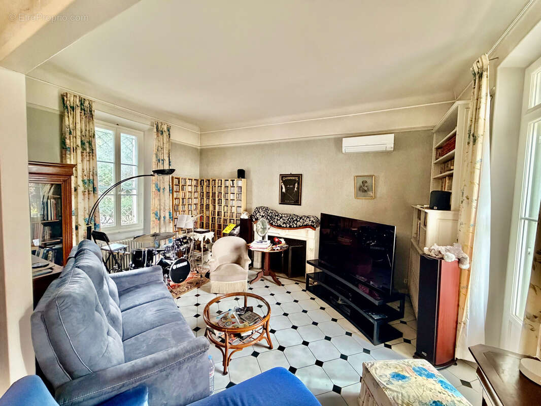 Maison à SAINT-RAPHAEL