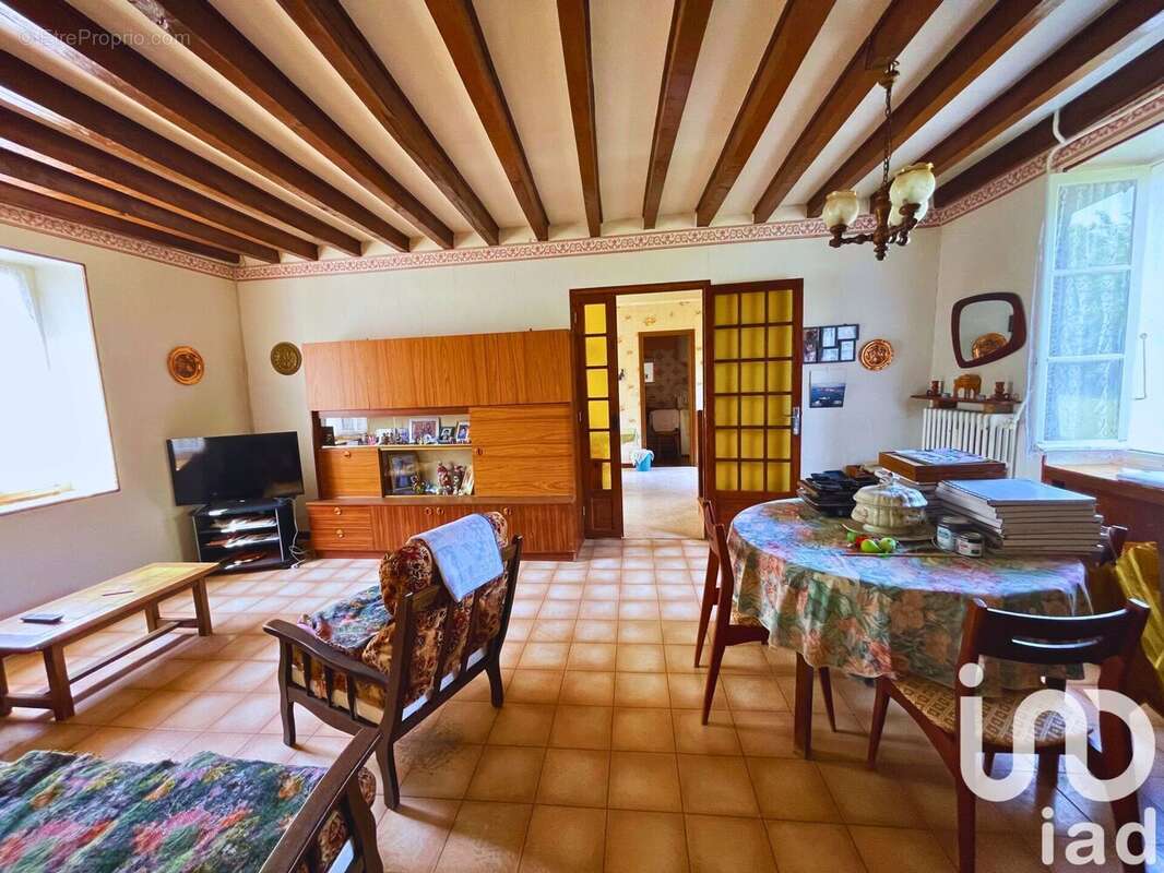 Photo 3 - Maison à ARBOURSE