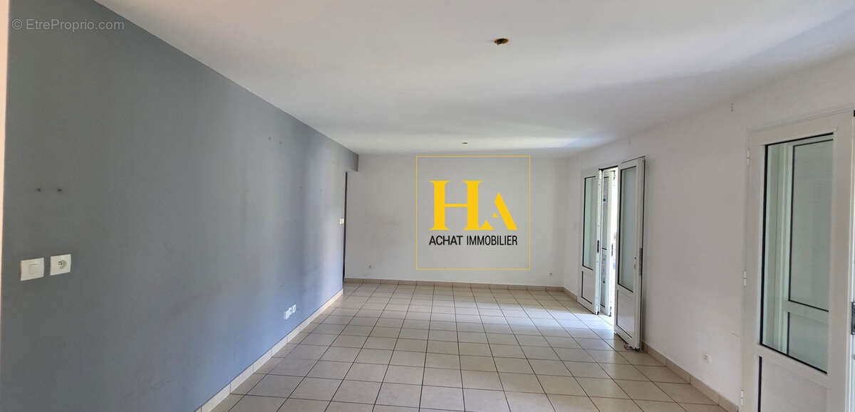 Maison à LA PLAINE-DES-PALMISTES