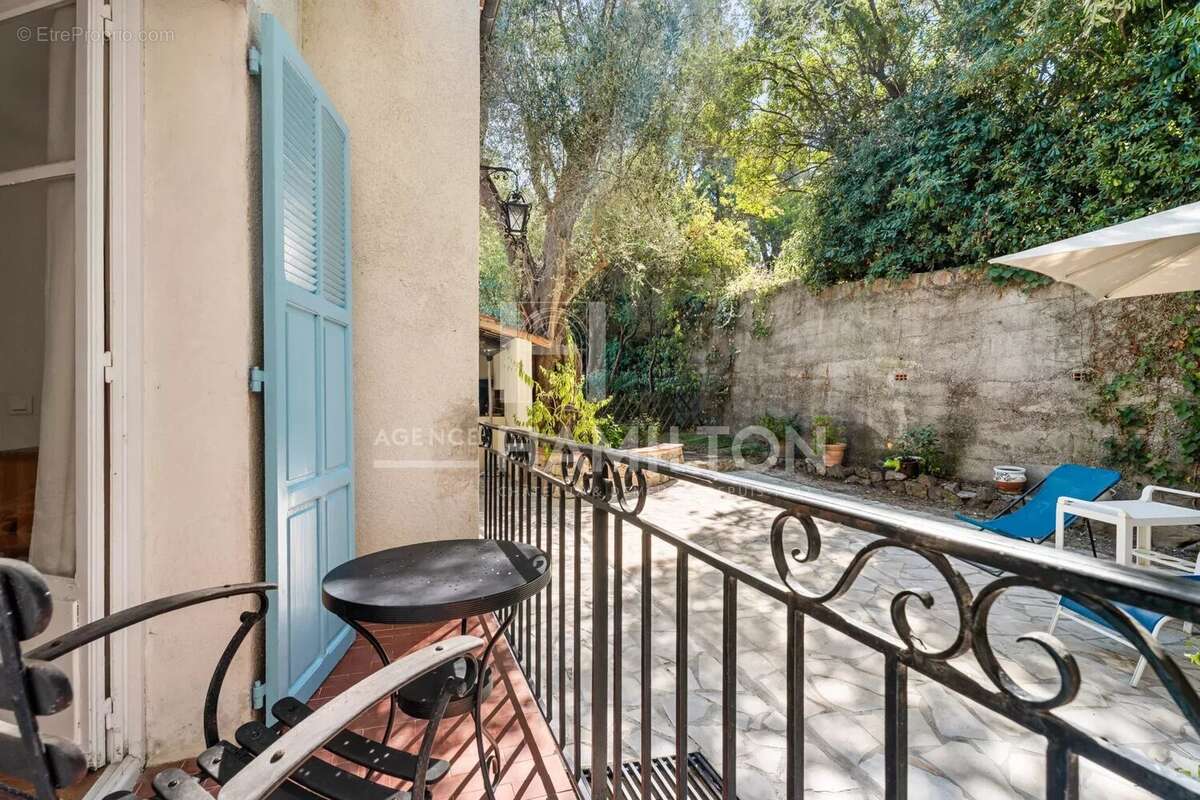 Exclusivité : Charmante villa à pied du village de Biot - photo 15