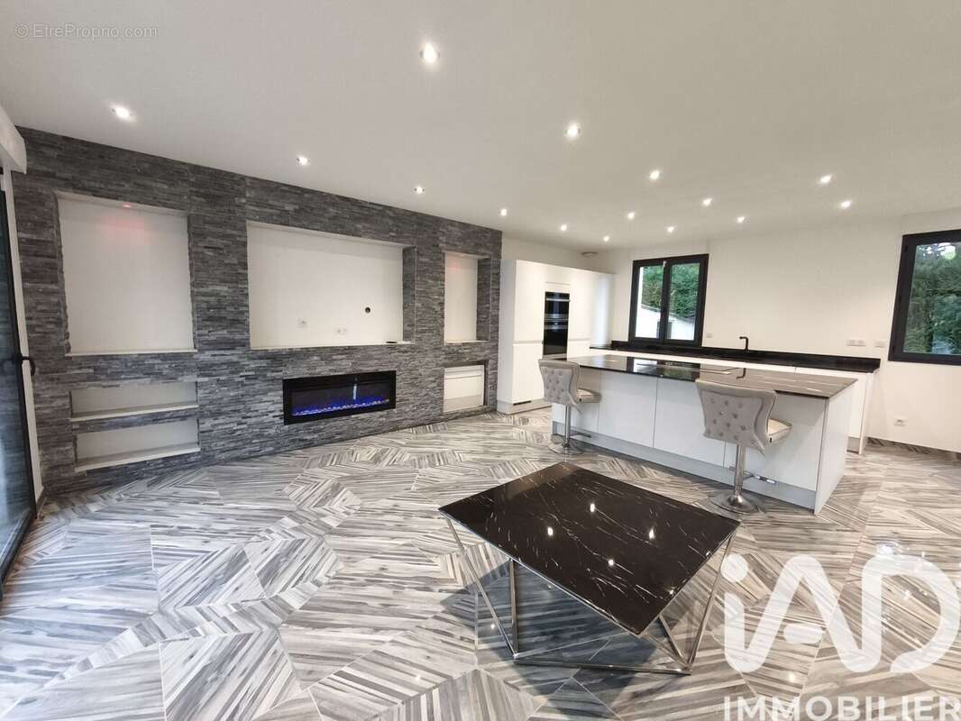 Photo 6 - Maison à NANTEUIL-LES-MEAUX