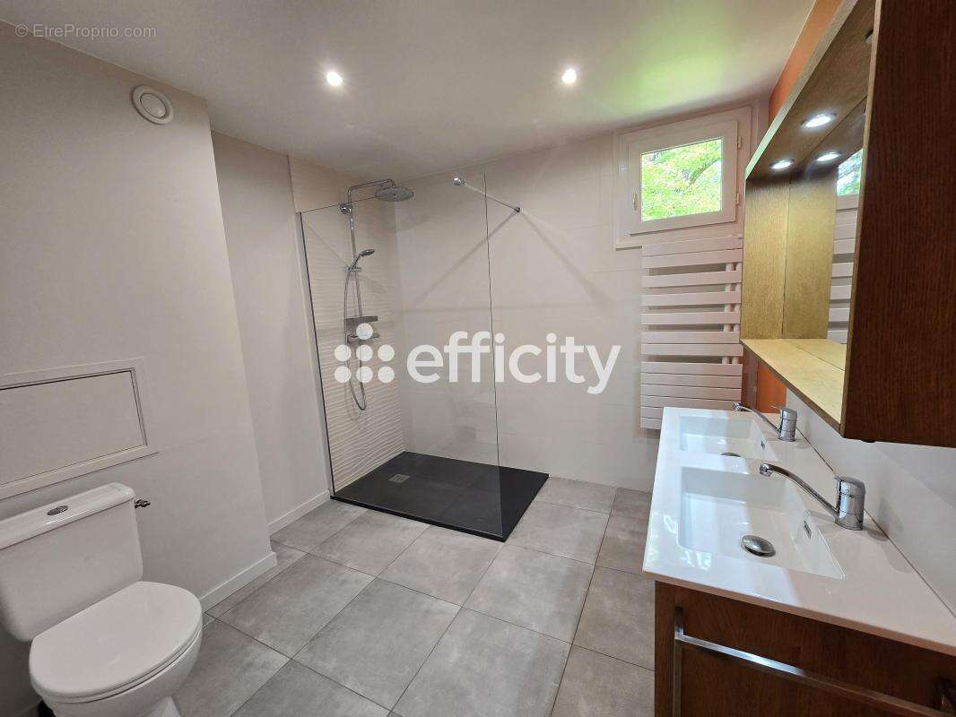 Appartement à MAUREPAS