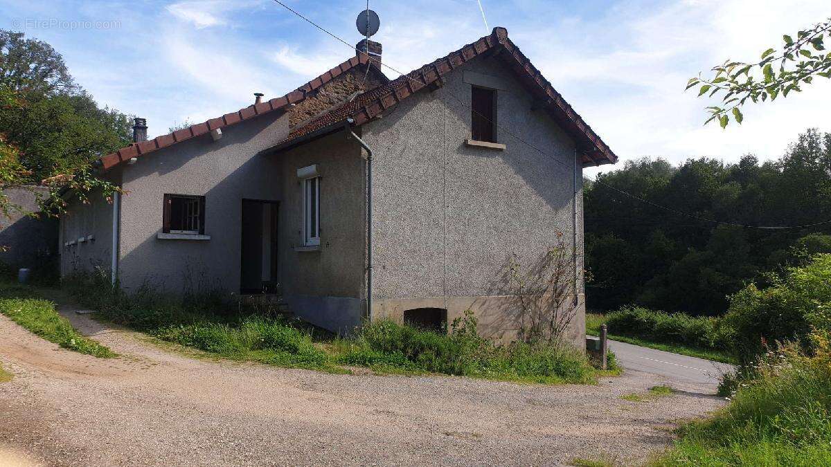 Appartement à LINARDS