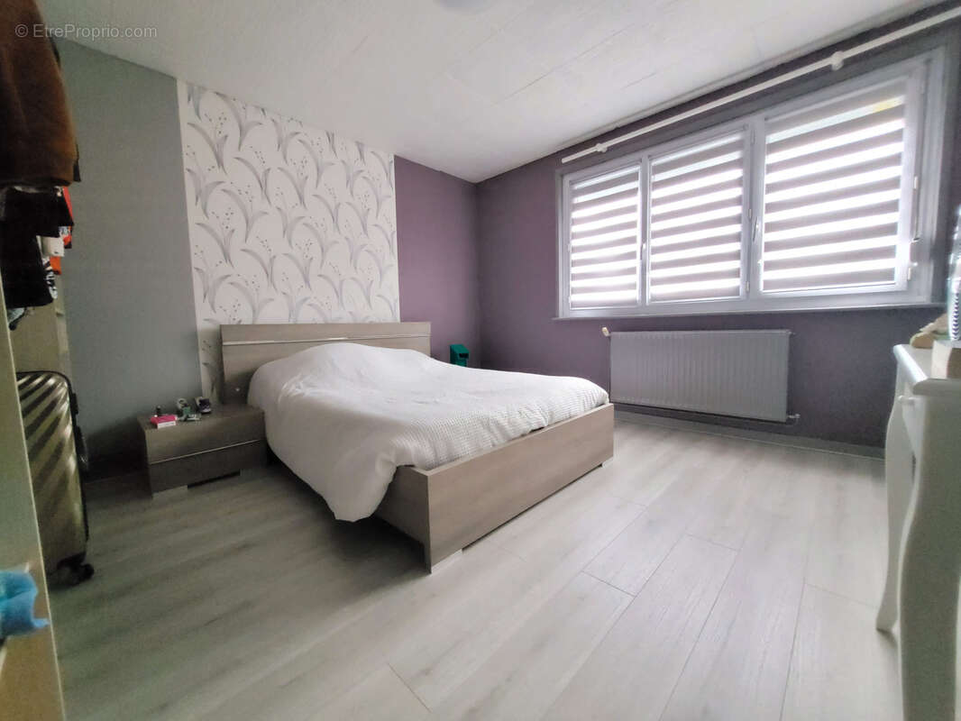 Maison 2 chambres + bureau jardin proche centre-ville - photo 8