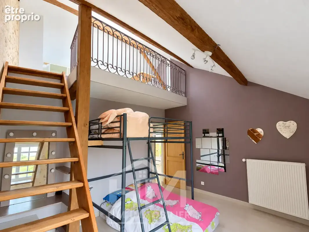 Argentières  Maison de caractère du XVIIIᵉ siècle avec piscine sur terrain arboré de 1 450 m2 - photo 11