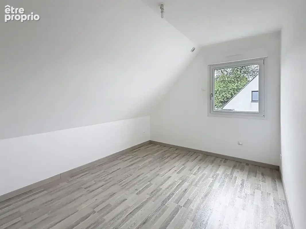 CALAIS - Pavillon semi-plain-pied 4 chambres - 112 m2 - photo 10