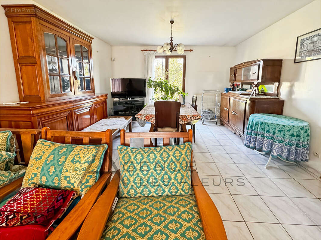 Maison à TOURVILLE-LA-RIVIERE