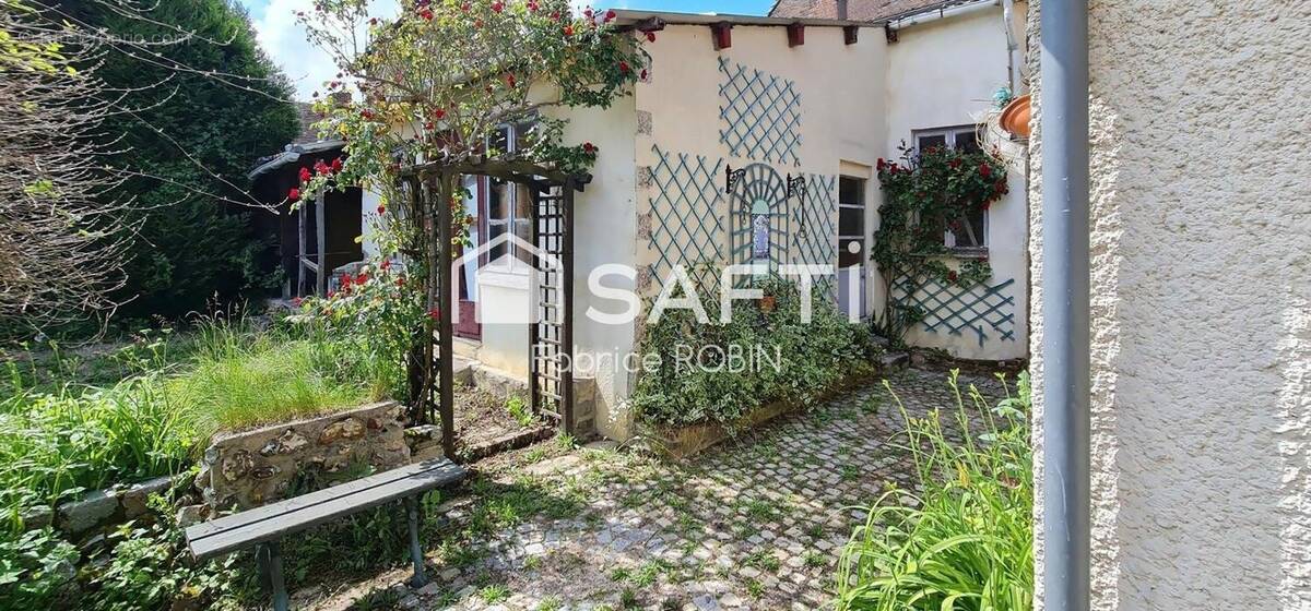 Photo 1 - Maison à RIGNY-LE-FERRON