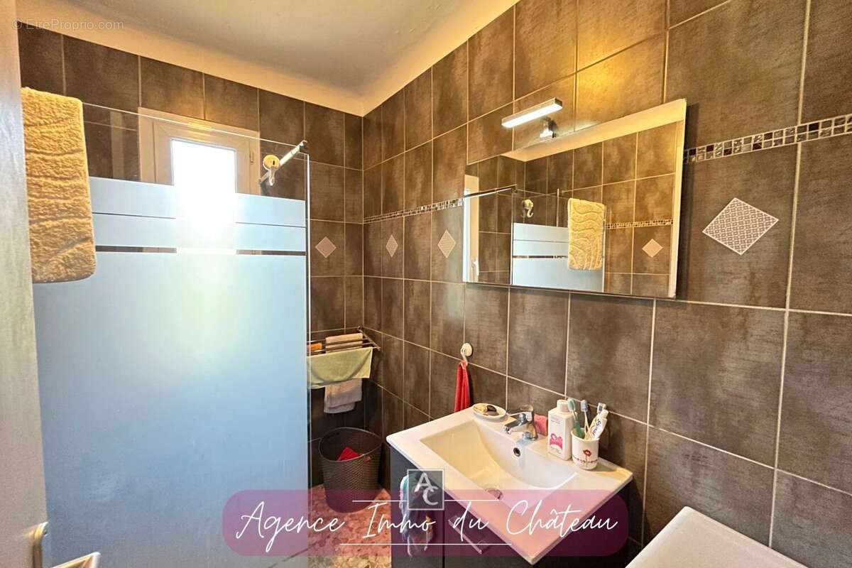 Maison à CAMPS-LA-SOURCE