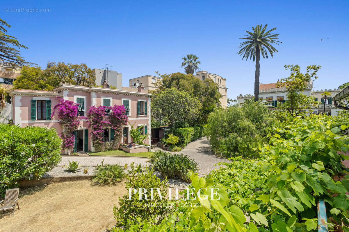 Maison à CANNES