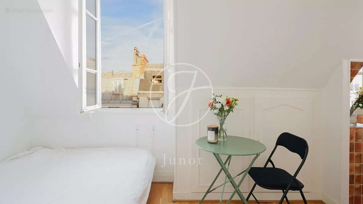 Appartement à PARIS-6E