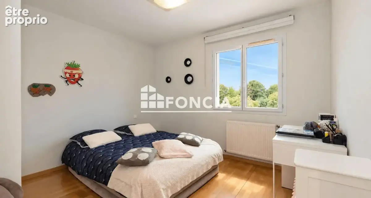PARCIEUX -Maison T5 de 136 m² avec piscine et terrain clos de 800 m² - photo 12