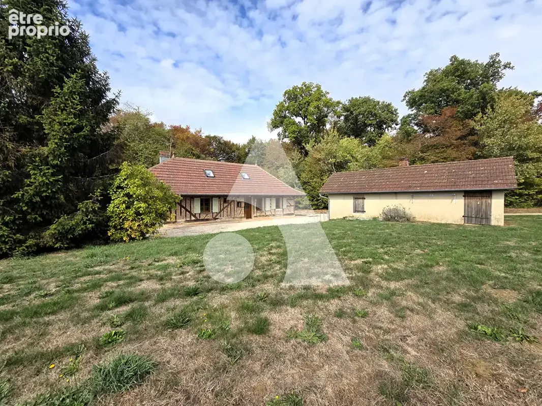 Maison bressane rénovée, 3 chambres, mezzanine, garage et terrain de 1 271 m² - photo 7