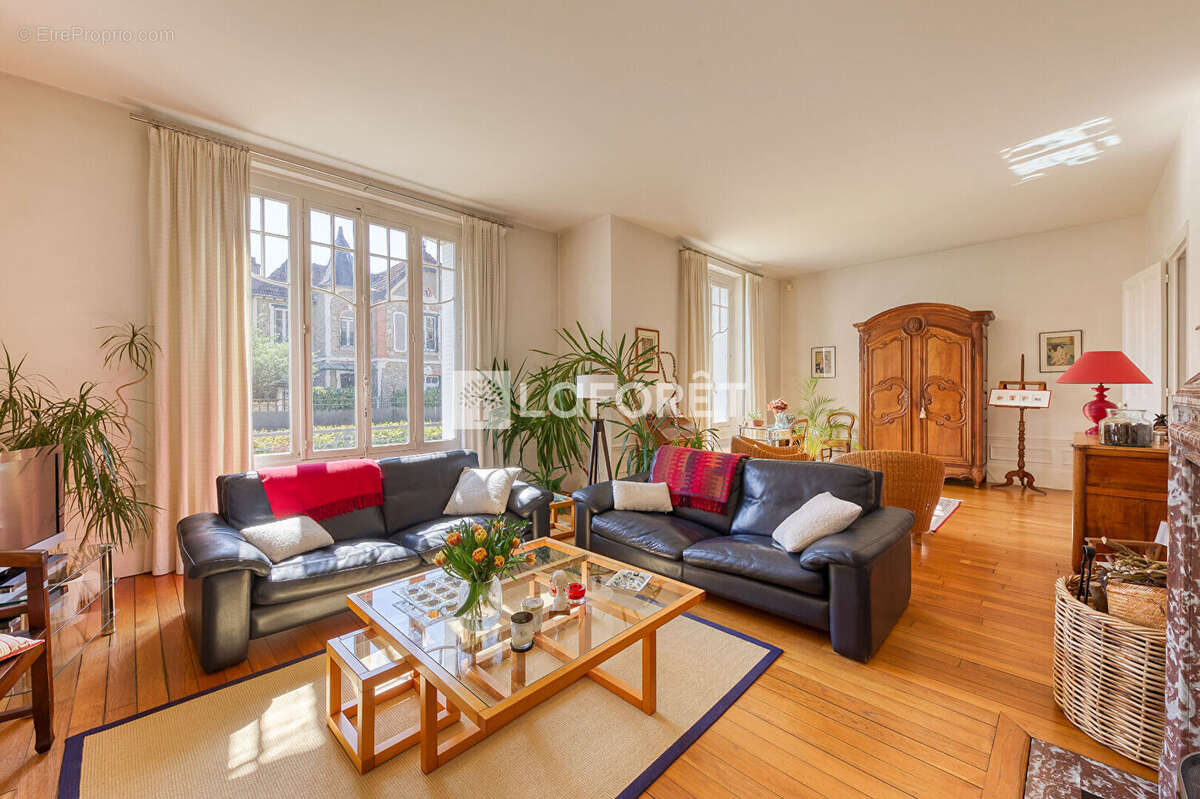 Maison à TOURNAN-EN-BRIE