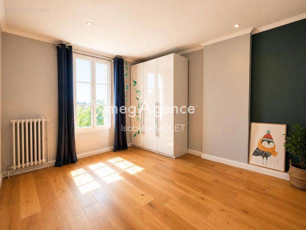 Maison de caractère de 10 pièces avec piscine - photo 7