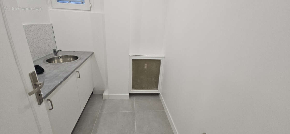 Commerce à ENGHIEN-LES-BAINS