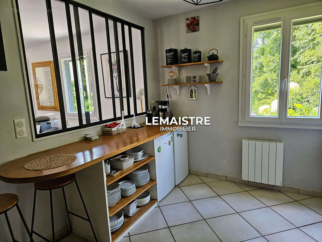 Maison à CROISY-SUR-ANDELLE