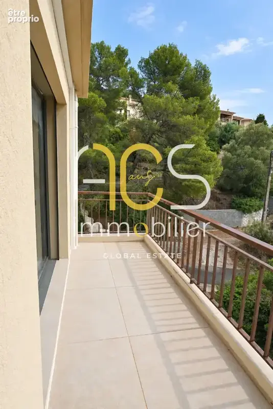 Agay - t3 rénové avec terrasse - proche des plages - photo 8
